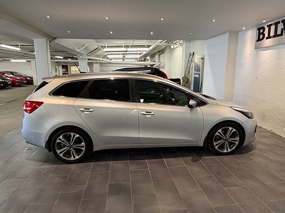 Kia Ceed 8 of 17