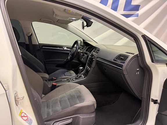 Volkswagen Golf I 7 of 12