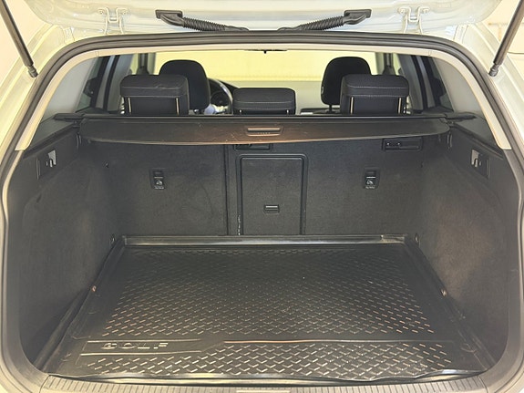Volkswagen Golf I 11 of 12