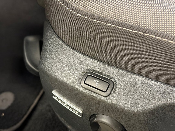 Volkswagen Golf I 9 of 12