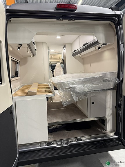 Karmann Davis 620 Lifestyle 11 of 11