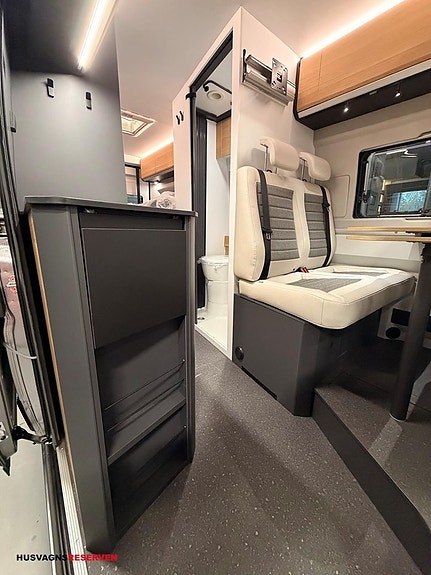 Adria TWIN SELECT 640 SGX - FIAT 6E 2,2 140HP 35H 11 of 25