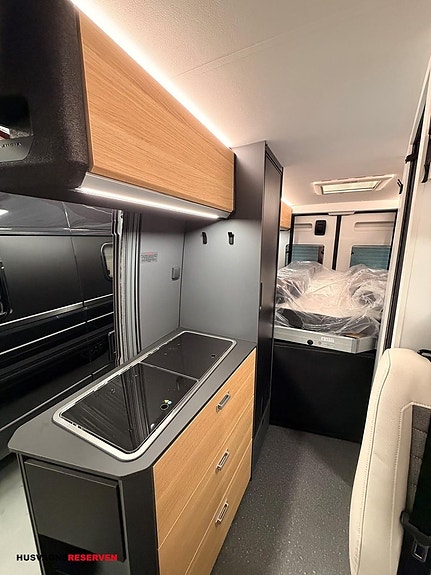Adria TWIN SELECT 640 SGX - FIAT 6E 2,2 140HP 35H 16 of 25