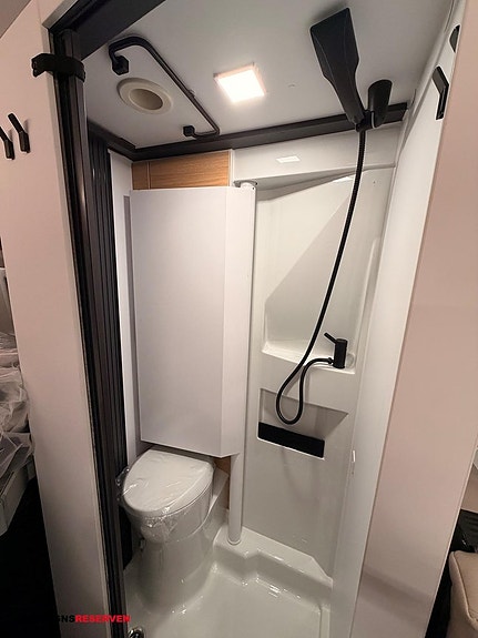 Adria TWIN SELECT 640 SGX - FIAT 6E 2,2 140HP 35H 22 of 25