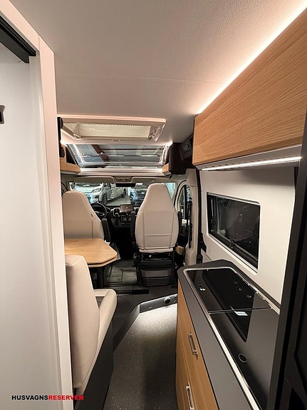 Adria TWIN SELECT 640 SGX - FIAT 6E 2,2 140HP 35H 25 of 25