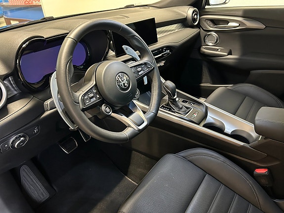 Alfa Romeo Tonale 10 of 12