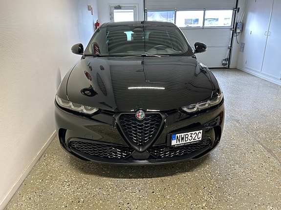 Alfa Romeo Tonale 4 of 12