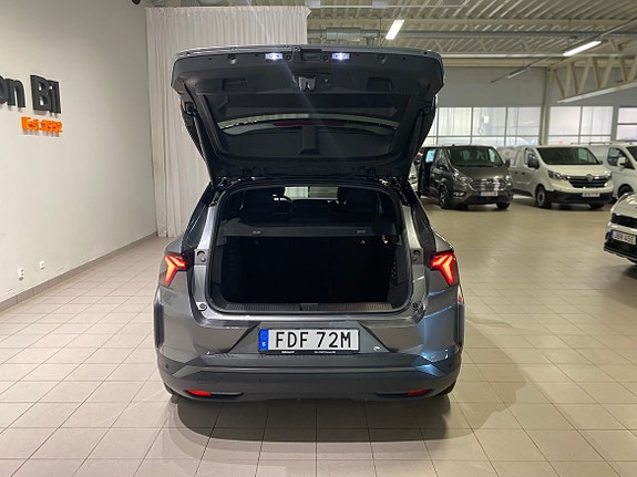 Renault Scenic E-Tech 6 of 12