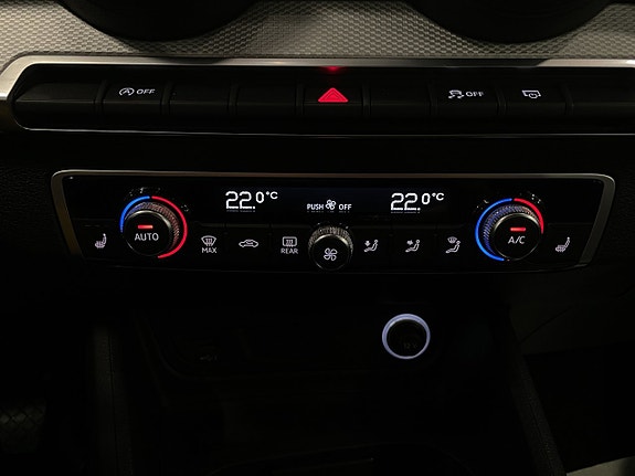 Audi Q2 16 of 20