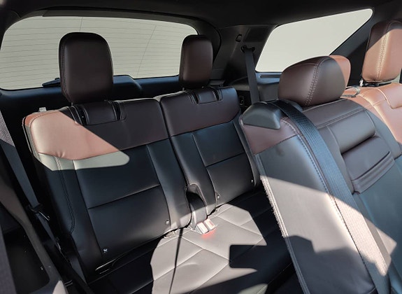 Ford Explorer 7 of 13