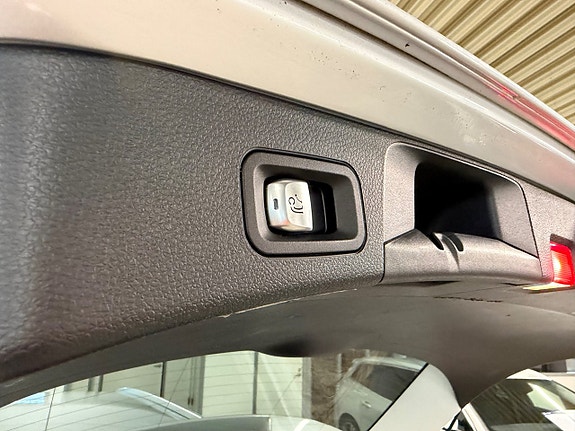Mercedes-Benz C220 d 20 of 25