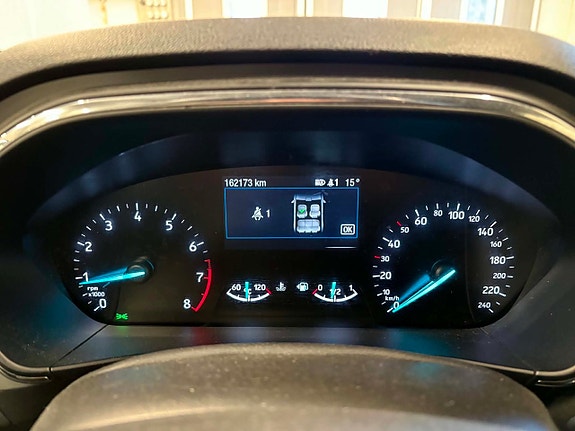 Ford Focus 9 of 16