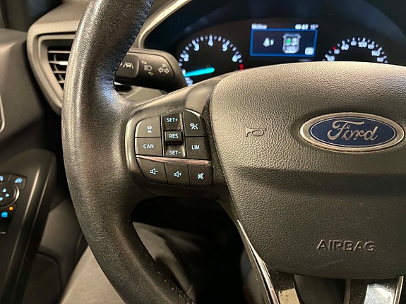 Ford Focus 8 of 16