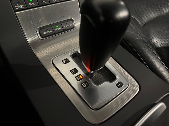Volvo V70 15 of 24