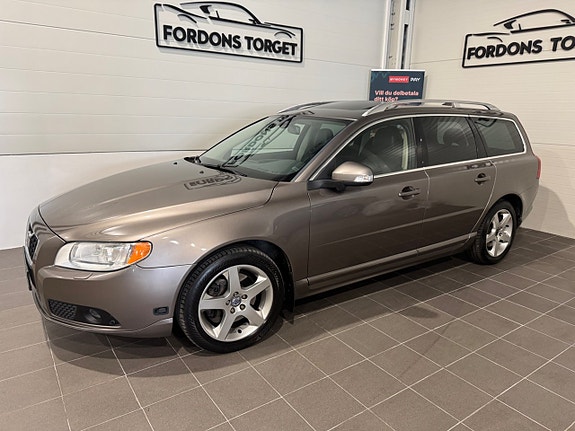 Volvo V70 2 of 24