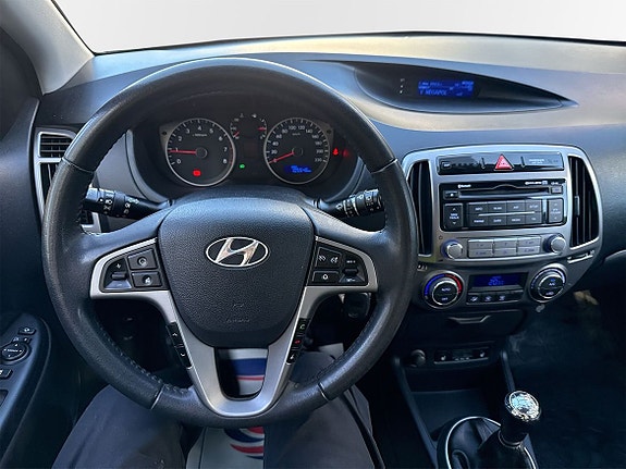 Hyundai i20 9 of 21
