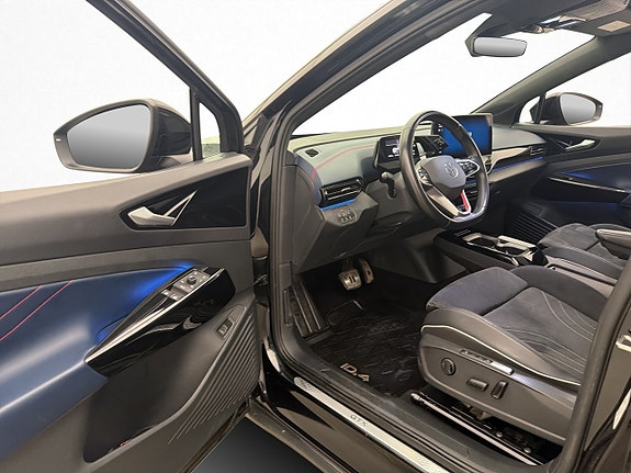 Volkswagen ID.4 GTX 11 of 30