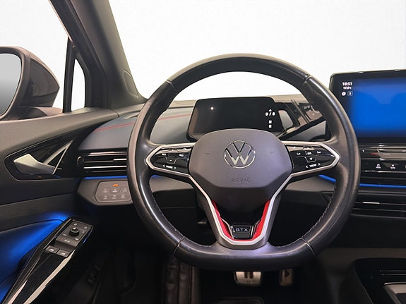 Volkswagen ID.4 GTX 17 of 30