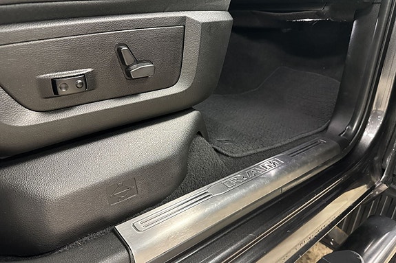 RAM 3500 13 of 30
