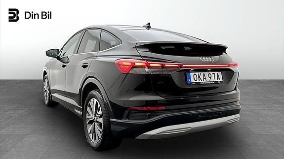 Audi Q4 e-tron 2 of 18