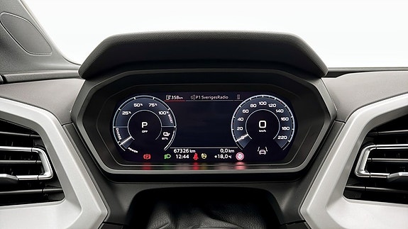 Audi Q4 e-tron 8 of 18