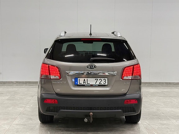 Kia Sorento 7 of 24