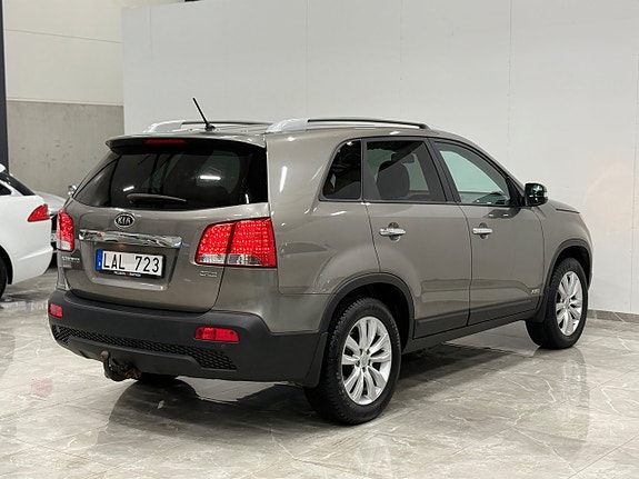 Kia Sorento 5 of 24
