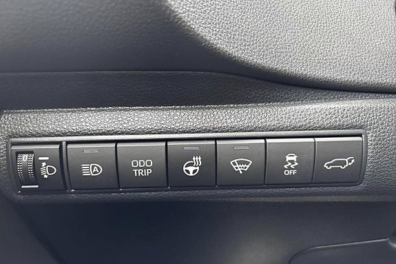 Toyota Corolla 12 of 13