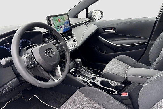 Toyota Corolla 9 of 13