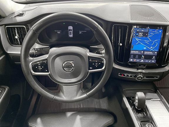 Volvo XC60 16 of 26