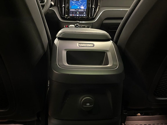 Volvo XC60 24 of 26