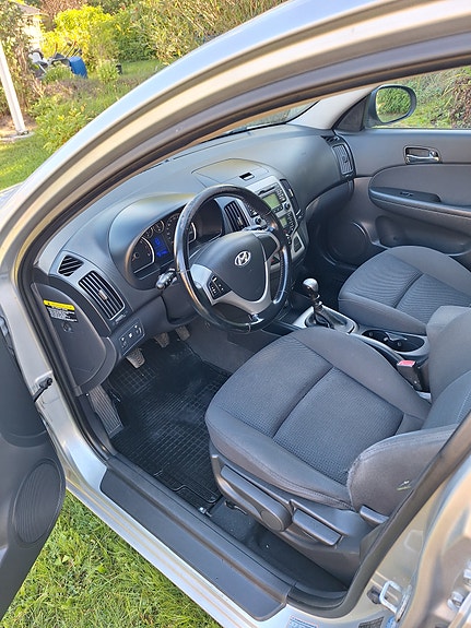 Hyundai i30 12 of 17