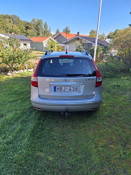 Hyundai i30 8 of 17