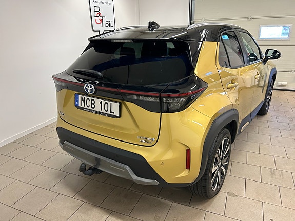 Toyota Yaris Cross 4 of 13