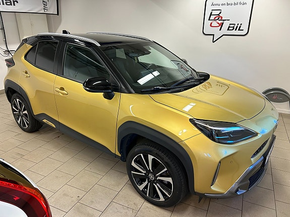 Toyota Yaris Cross 2 of 13