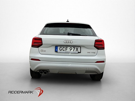 Audi Q2 6 of 29