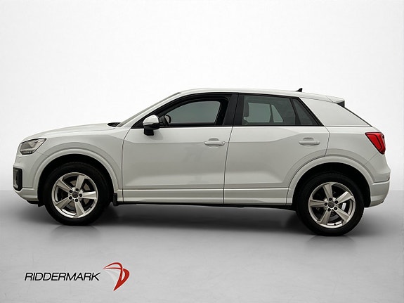 Audi Q2 4 of 29