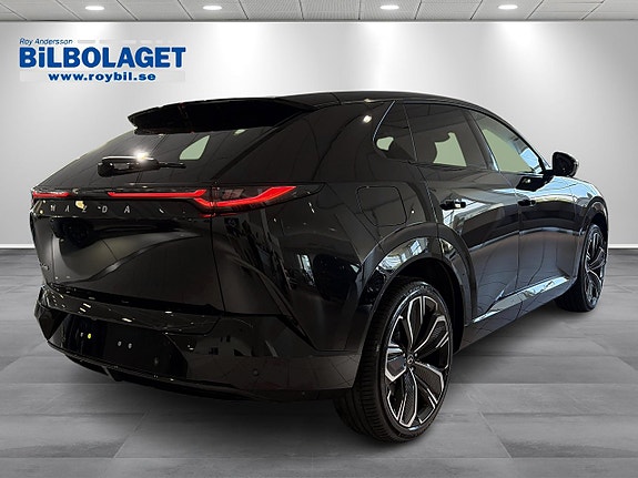 Mazda CX-6e 3 of 13