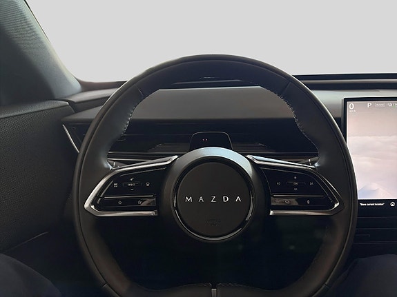Mazda CX-6e 4 of 13