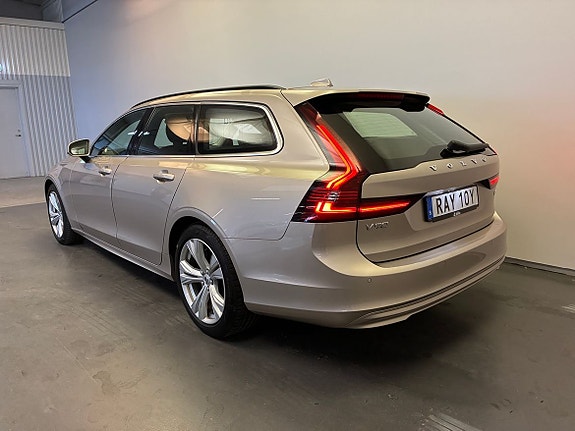 Volvo V90 6 of 19