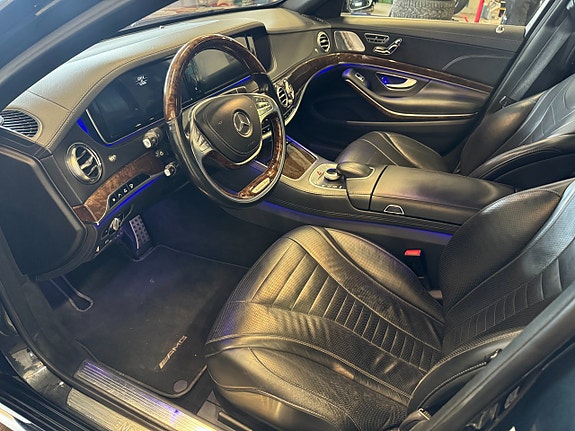 Mercedes-Benz S500 13 of 25