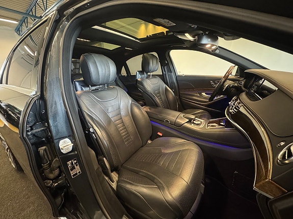 Mercedes-Benz S500 9 of 25