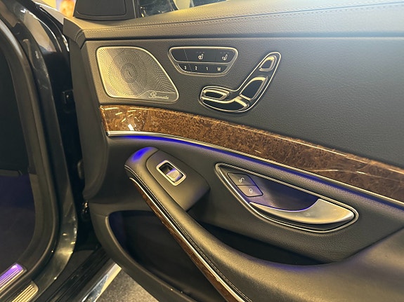 Mercedes-Benz S500 10 of 25