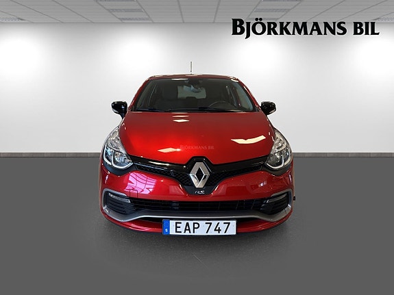 Renault Clio 2 of 15