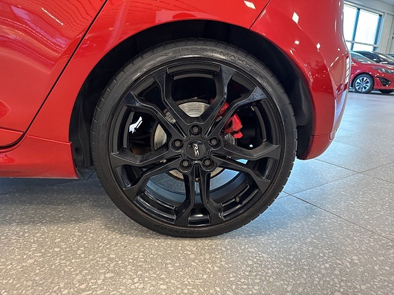 Renault Clio 15 of 15