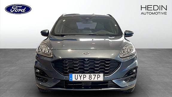 Ford Kuga 8 of 9