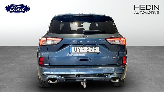 Ford Kuga 7 of 9