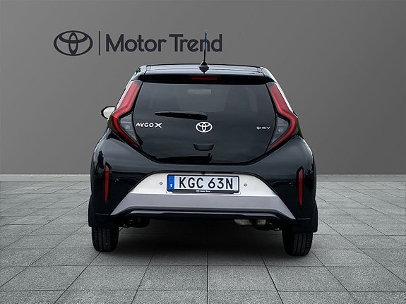 Toyota Aygo X 4 of 13