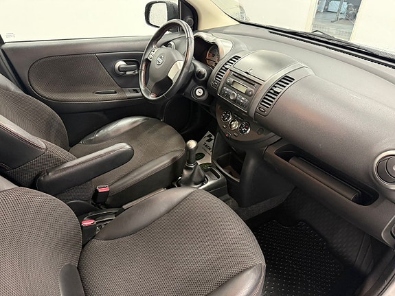 Nissan Note 8 of 13