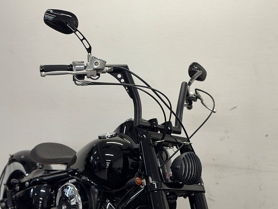 Kawasaki VN 800 # Bobber 2 of 15